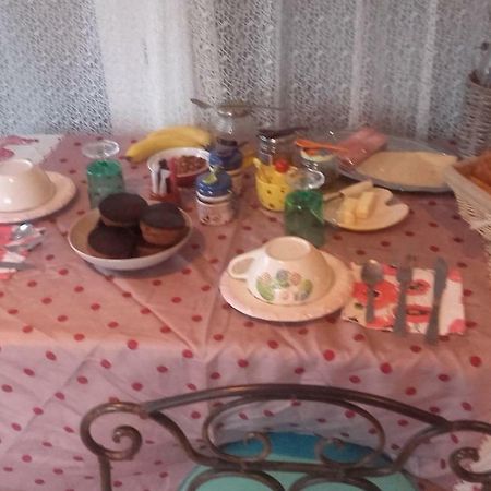 Bed and Breakfast Lou Quinsou Vendu Bordezac Exterior foto