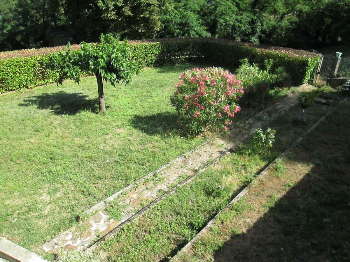 Bed and Breakfast Lou Quinsou Vendu Bordezac Exterior foto